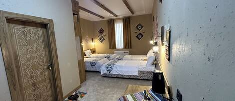 Standard Quadruple Room | 1 bedroom, in-room safe, soundproofing, free WiFi