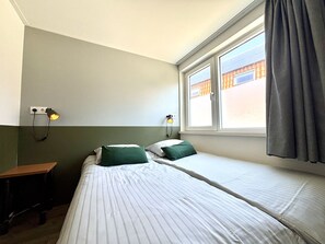 3 Schlafzimmer, Schreibtisch, Internetzugang