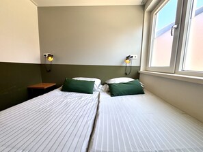 3 Schlafzimmer, Schreibtisch, Internetzugang