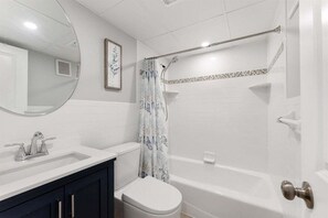 Hair dryer, towels - Bright and Spacious Condo with Two Heated Pools (North Wildwood)