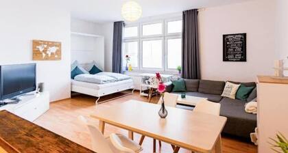 Central & bright | 4 persons