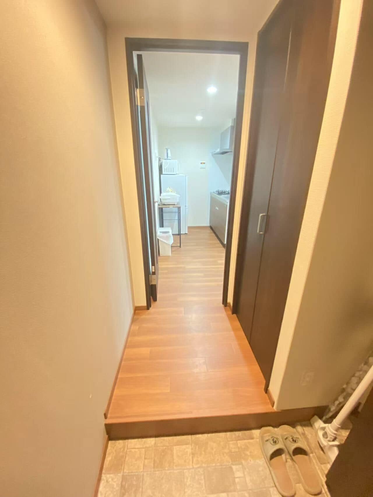 WiFi (無料)、ベッドシ  ーツ