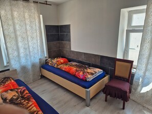 3 chambres, Wi-Fi gratuit, draps fournis