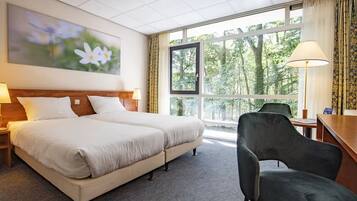 1 slaapkamer, een strijkplank/strijkijzer, gratis wifi, beddengoed