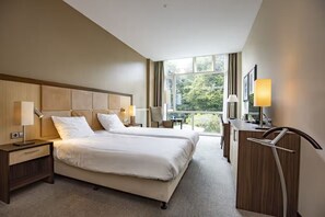 1 chambre, fer et planche Ă repasser, Wi-Fi gratuit, draps fournis