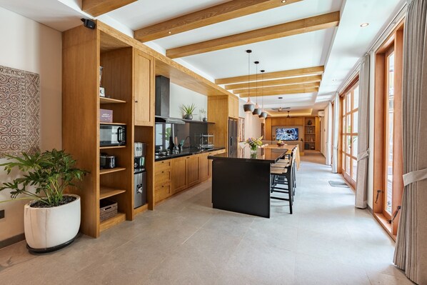 Villa, 5 Bedrooms, Private Pool and Gym | Private kitchen | Electric kettle, highchair, eco-friendly cleaning products