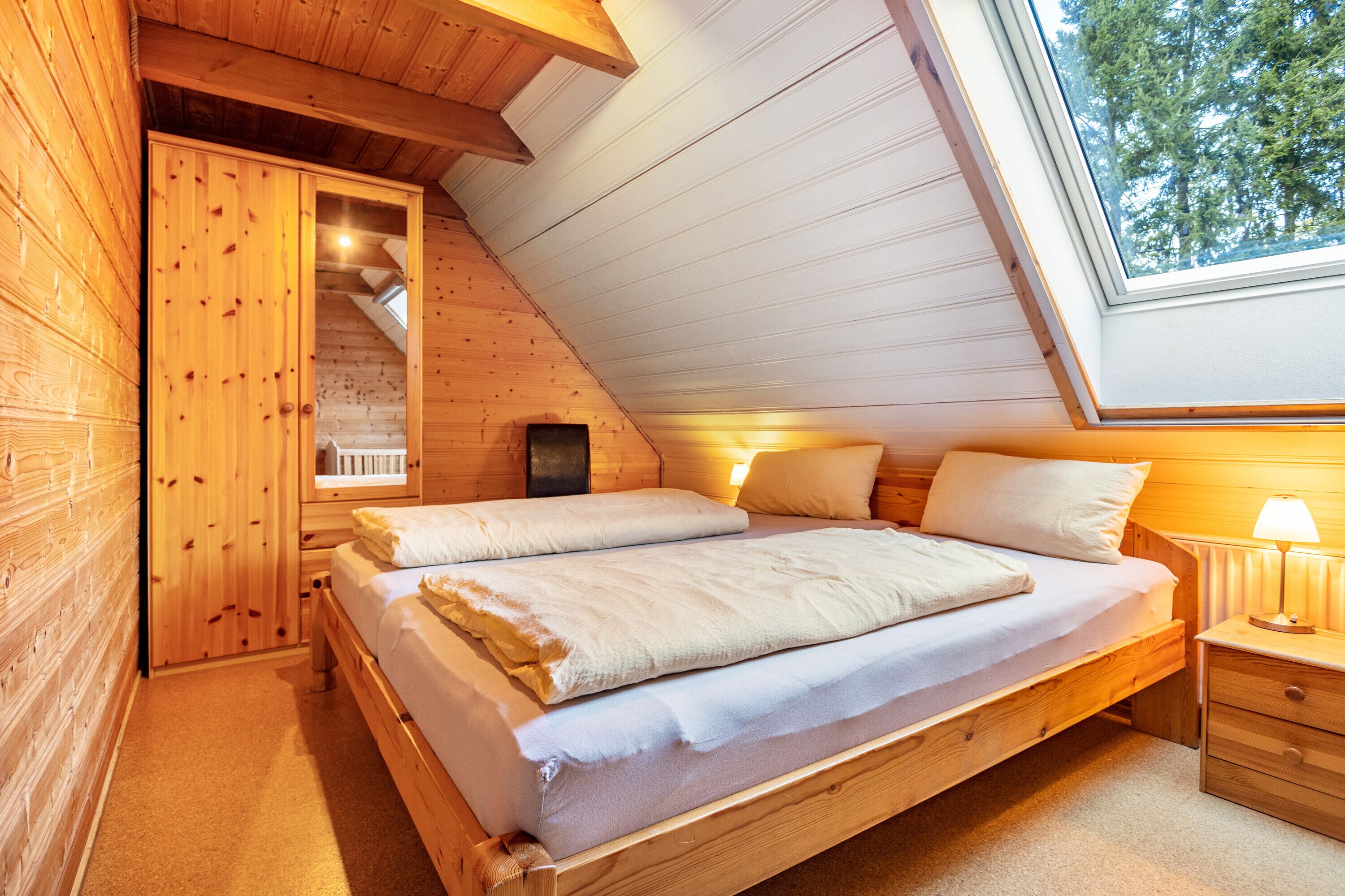 2 habitaciones, wifi gratis y ropa de cama 