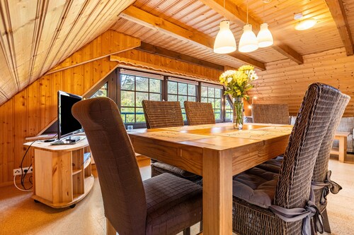 Ferienwohnung 'Kummerower See, 80qm' mit gemeinsamer Terrasse, gemeinsamem Garten und Wi-Fi