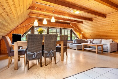 Apartment 'Kummerower See, 80qm' with Shared Terrace, Shared Garden and Wi-Fi