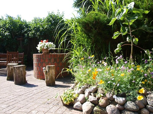 Appartement de vacances 'Müritz, 80 m²' avec terrasse commune, jardin commun et Wi-Fi