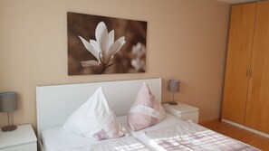 2 Schlafzimmer, kostenloses WLAN, Bettwäsche