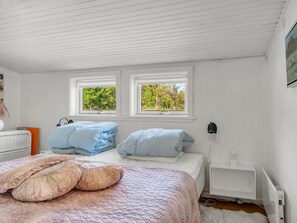 3 bedrooms, internet