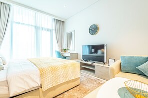Apartment, Balcony, City View | Iron/ironing board, free WiFi - Elegant Studio in Palm Jumeirah  (Dubai)