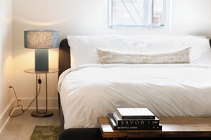 8 habitaciones, tabla de planchar con plancha y wifi gratis 