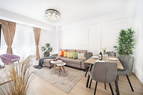 Modern Apartment with Free Private Parking in Timisoara
