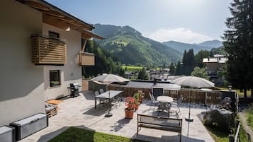 Lägenhet Deluxe - balkong - utsikt mot bergen | Terrass/Patio