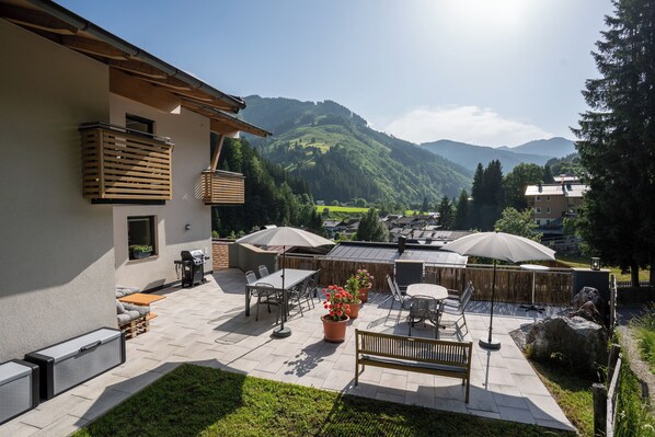 Deluxe Condo, Balcony, Mountain View | Terrace/patio