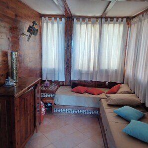 2 habitaciones, wifi y ropa de cama