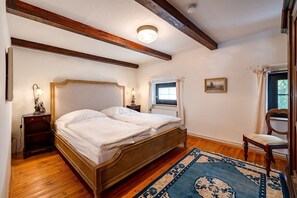 Unclassified image, 5 of 48, button - Reethaus Altefähr - Idyllic thatched house on the Strelasund - Reethaus Altefähr (Altefähr)