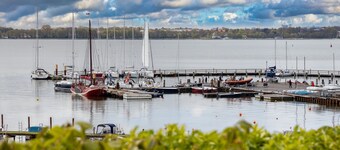 Reethaus Altefähr - Idyllic thatched house on the Strelasund - Reethaus Altefähr