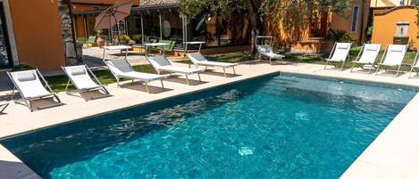 Seasonal outdoor pool