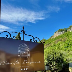 Exterior - Corte Impero Hotel & Restaurant (Affi)