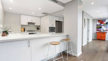 Fridge, microwave, oven, stovetop