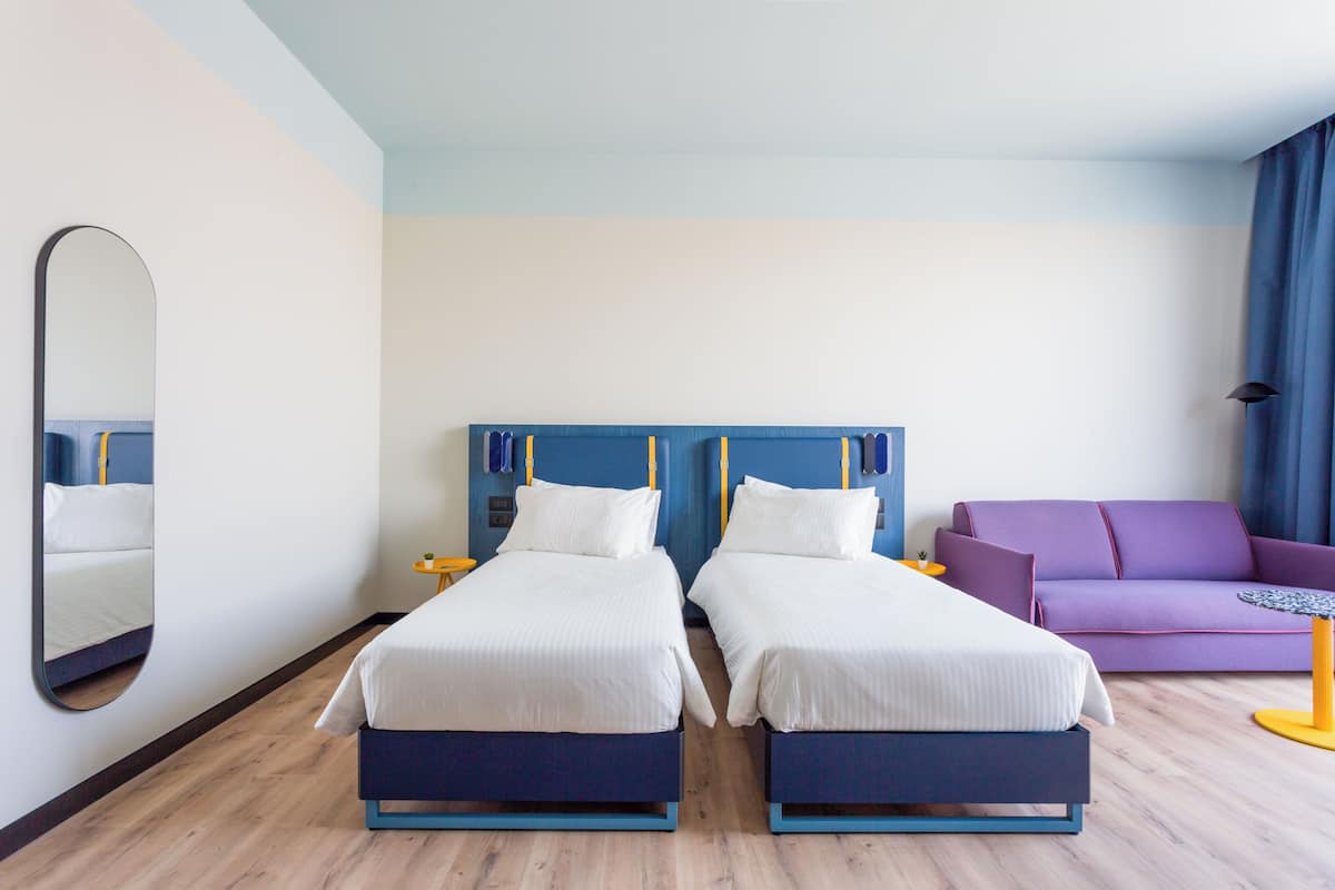 1 bedroom, in-room safe, desk, laptop workspace