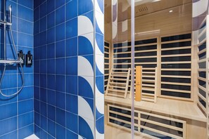 Suite | Bathroom - CX Naples Centrale (Naples)