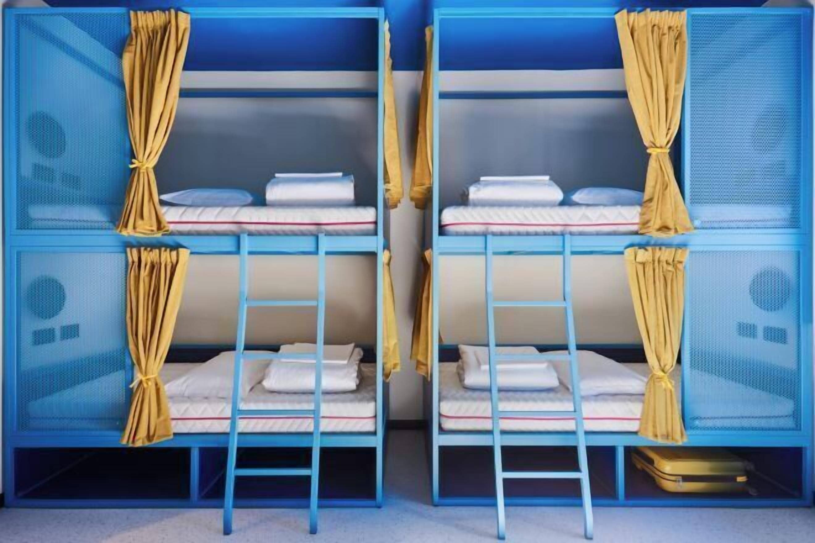 In-room safe, desk, laptop workspace, free WiFi