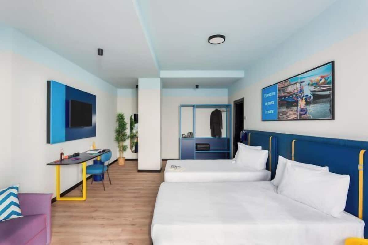 1 bedroom, in-room safe, desk, laptop workspace