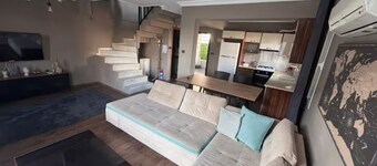 Denize 5 Dakika Mesafede, Merkezde Konforlu Villa