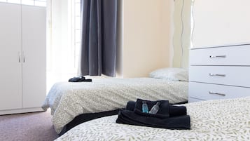 Twin Room | Free WiFi