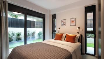 In-room safe, iron/ironing board, free WiFi