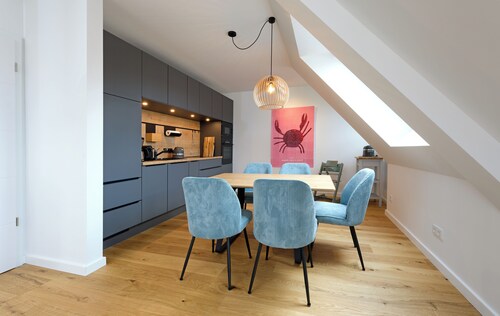 NEU Groot Stuuv - Kinderfreundliche Wohnung mit Balkon und Spielzimmer