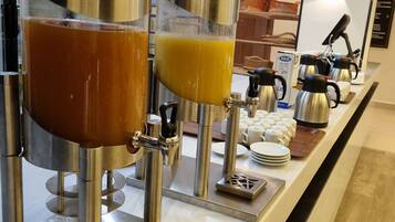 Free daily buffet breakfast