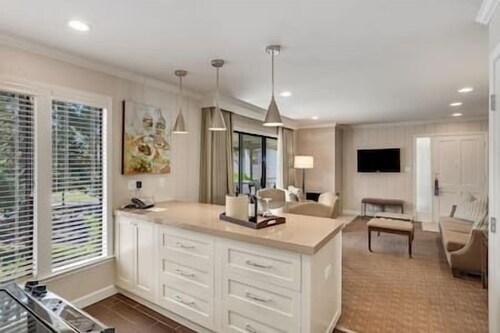 Napa Valley Getaway in Silverado