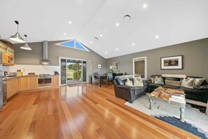 Fireplace - Lilies Lakeside Spa Villa - 2 Bedroom - Escape in style to Lilies luxury retreat (LOVEDALE)