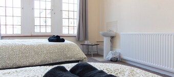 Brookvale Guest House Room 2