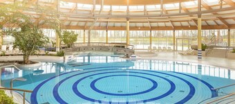 Beachfront apartment with balcony, use of swimming pool and sauna - Rex Rugia apartment 15-5