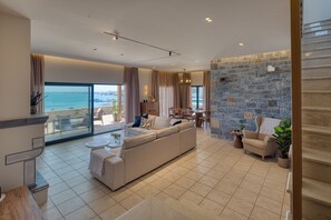 Villa - 4 soveværelser - havudsigt | Opholdsområde