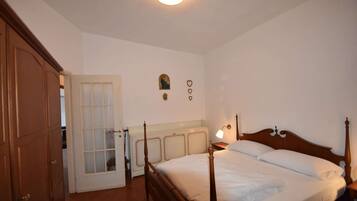3 bedrooms