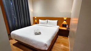 Comfort Double Room, City View | Bathroom