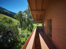 Casa Grand, vistas a la montaña | Balcón