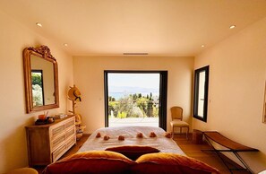 4 chambres, fer et planche à repasser, lit parapluie, Wi-Fi gratuit