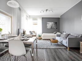 Comfort Apartment, 2 Bedrooms, Courtyard View | Iron/ironing board, free WiFi