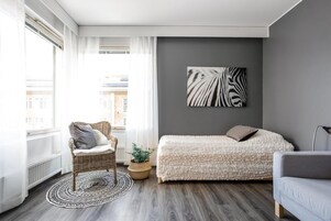 Comfort Apartment, 2 Bedrooms, Courtyard View | Iron/ironing board, free WiFi