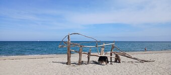 Pleasant town house close to beaches