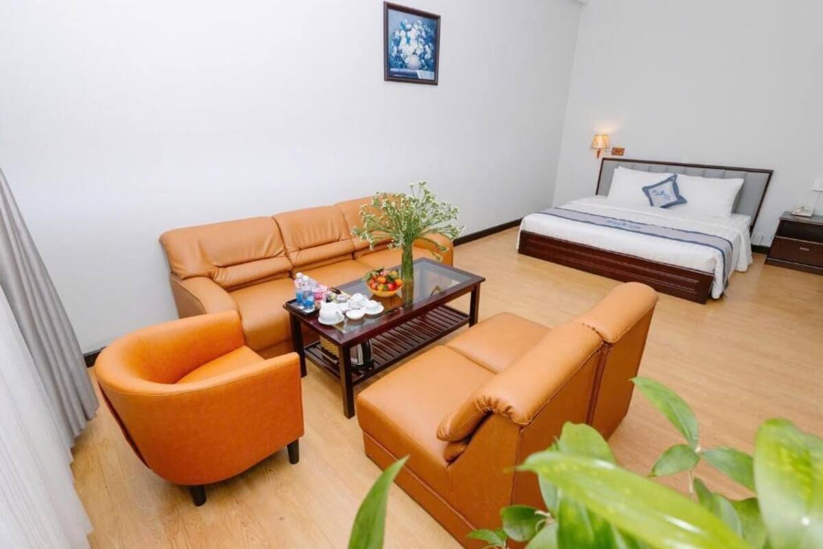 Quarto casal superior, vista para a cidade | Escrivaninha, Wi-Fi de cortesia