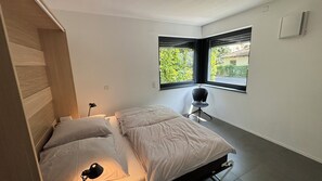 2 bedrooms, WiFi, bed sheets - LAKE Loft Flow - right in the heart of Überlingen (Überlingen)